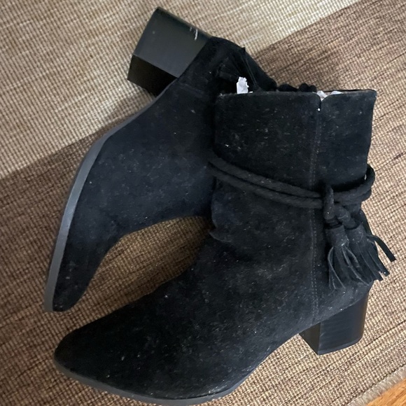 NWOT Black Suede Booties - Picture 3 of 6